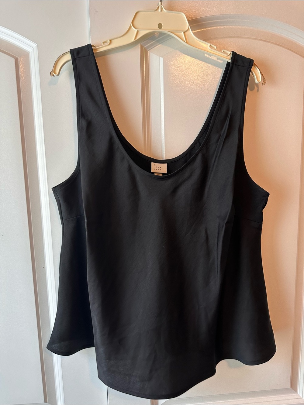 a new day Black Scoop Neck Tank Top